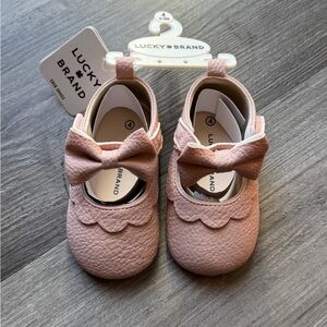 Lucky Brand Pink Baby Dress Crib Shoes Size 4